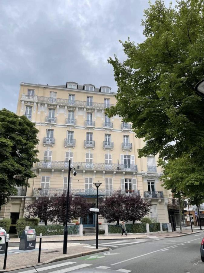 Le 5E - Appartement Design Dans Un Ancien Palace Виши Екстериор снимка
